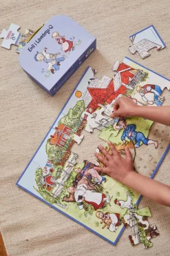 Barbo Toys Emil Fra Lønneberg Kuffert med 1 Puslespil 24 Brikker
