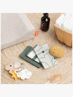 Done By Deer Happy Clouds Ativitetsbog